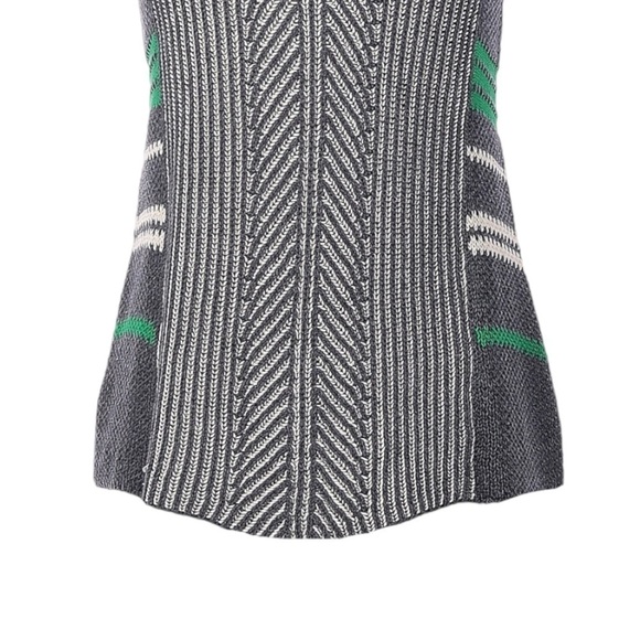 Cabi Ribbed Chunky Knit Sleeveless Pullover Sweater Size M Neutral Gray - Picture 5 of 8